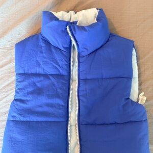 NWT Altar’d State Reversible Cropped Puffer Vest – XXS – Blue/light blue